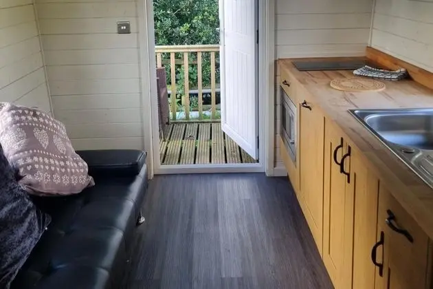 Shepherds Hut - Riverview 5 - Öne Çıkan Resim