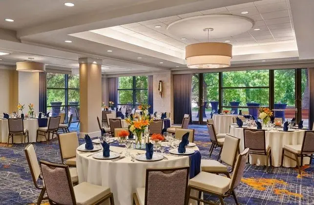 Sheraton Austin Hotel at The Capitol