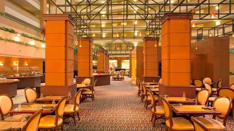 Sheraton Birmingham - Yeme / İçme