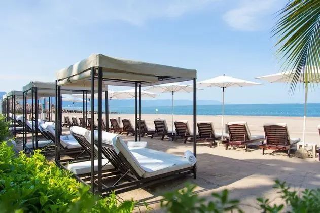 Sheraton Buganvilias Resort & Convention Center - Plaj