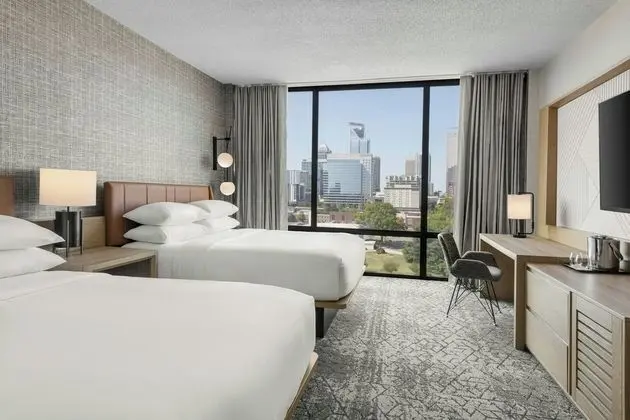 Sheraton Charlotte Hotel - Öne Çıkan Resim