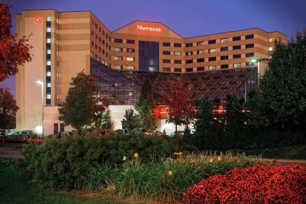 Sheraton Detroit Metro Airport Hotel - Dış Mekan