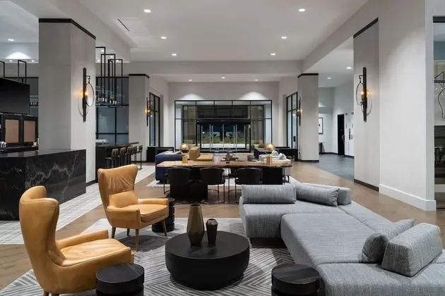 Sheraton Flowood The Refuge Hotel & Conference Center - Lobi