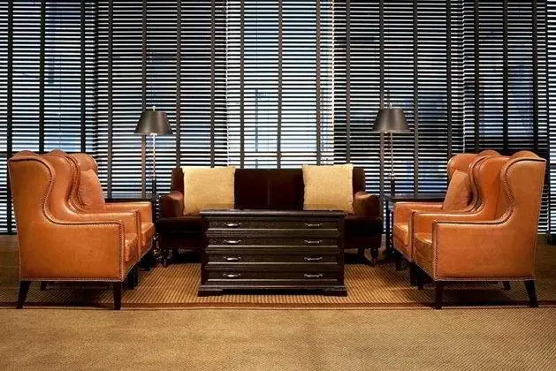 Sheraton Gateway Hotel in Toronto Int'l Airport - Lobi