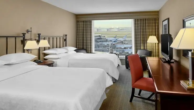 Sheraton Gateway Hotel in Toronto Int'l Airport - Oda