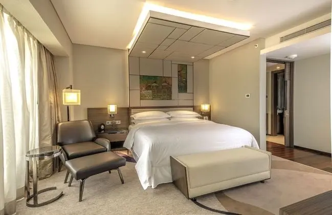 Sheraton Grand Bengaluru Whitefield - Oda