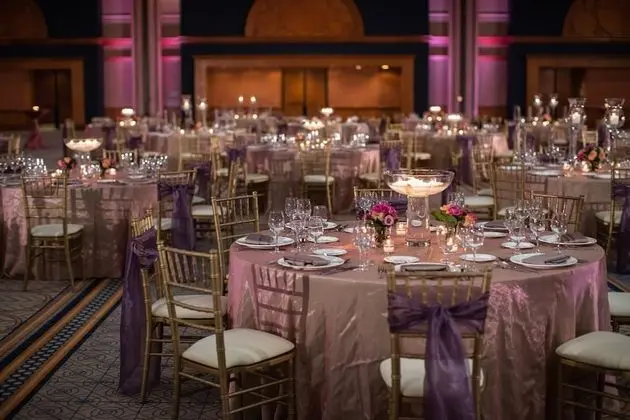 Sheraton Grand Chicago Riverwalk - Lobi