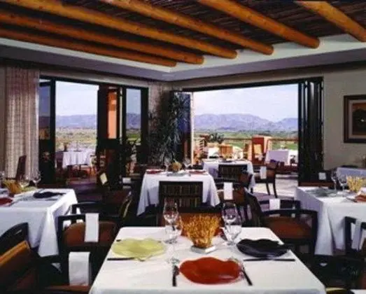 Sheraton Grand Wild Horse Pass - Yeme / İçme
