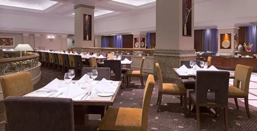 Sheraton Hanoi Hotel - Yeme / İçme