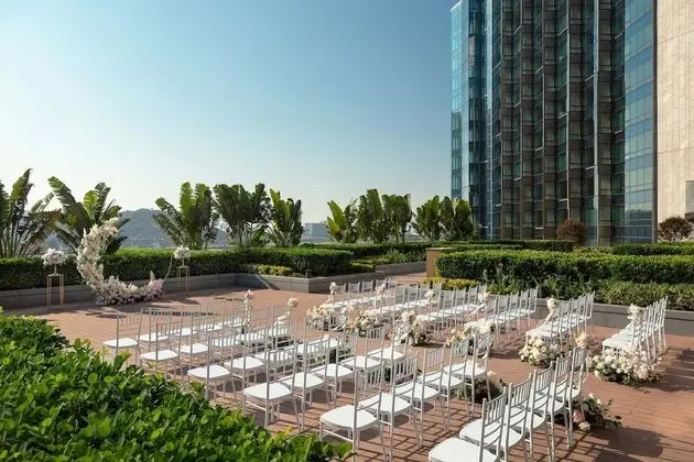 Sheraton Hong Kong Tung Chung Hotel
