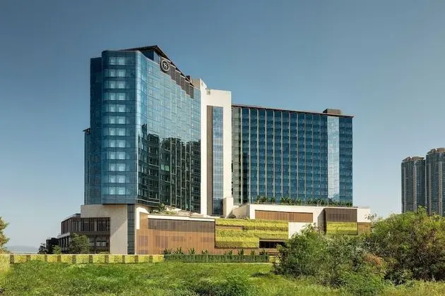 Sheraton Hong Kong Tung Chung Hotel - Dış Mekan