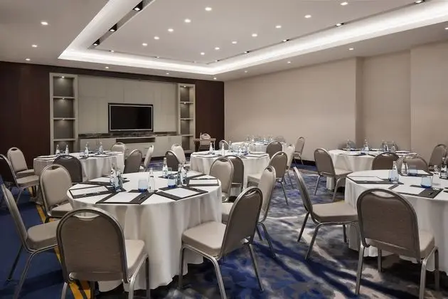 Sheraton İstanbul City Center - İş / Konferans
