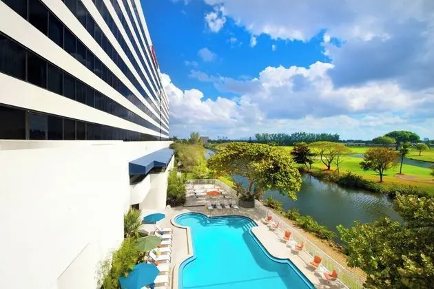 Sheraton Miami Airport & Executive Meeting Center - Havuz