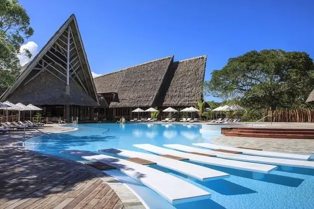 Sheraton New Caledonia Deva Spa & Golf Resort