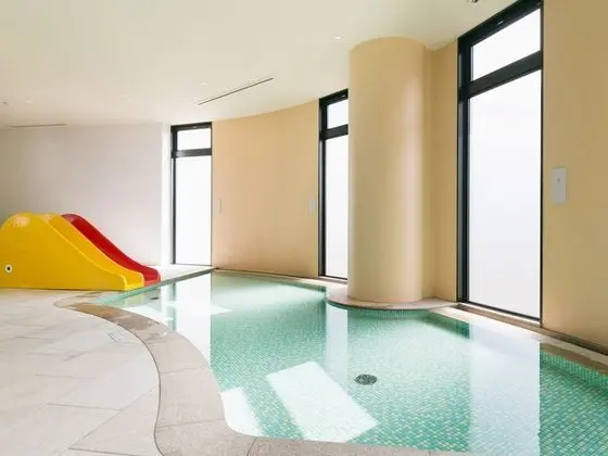 Sheraton OKINAWA SUNMARINA RESORT - Havuz