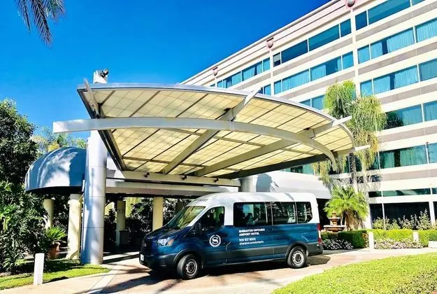 Sheraton Ontario Airport Hotel - Dış Mekan