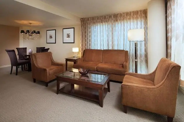 Sheraton Ontario Airport Hotel - Oda
