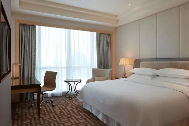 Sheraton Petaling Jaya Hotel - Oda