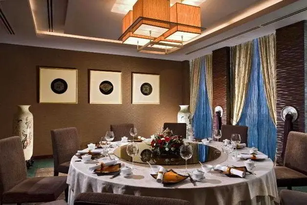 Sheraton Saigon Hotel & Towers - Yeme / İçme