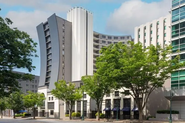 Sheraton Silver Spring Hotel - Öne Çıkan Resim