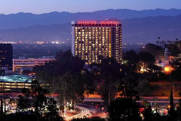 Sheraton Universal Hotel - Dış Mekan