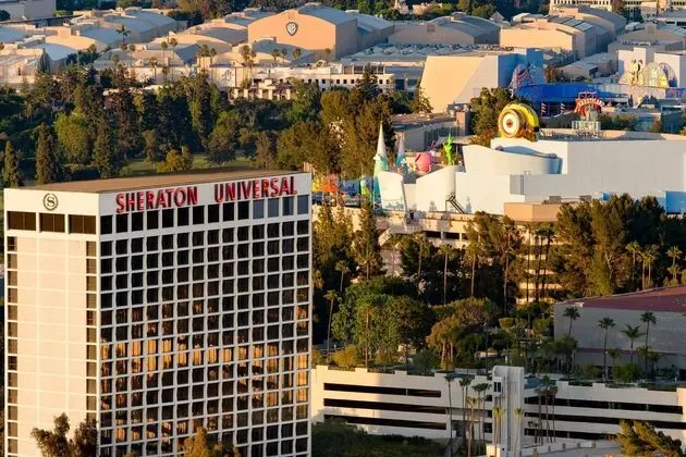 Sheraton Universal Hotel - Öne Çıkan Resim