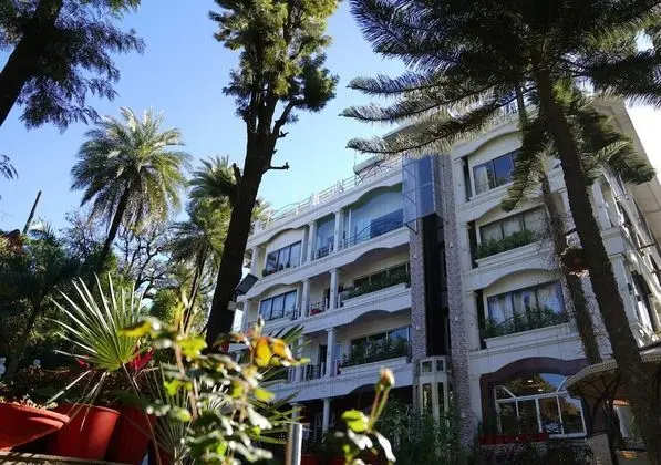 Sheratone - A Luxury Hotel