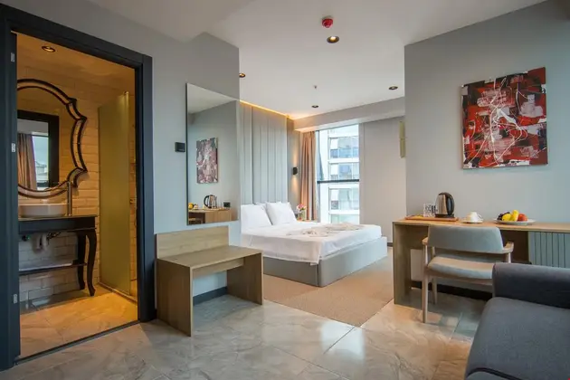 Sherlock Homes Hotels