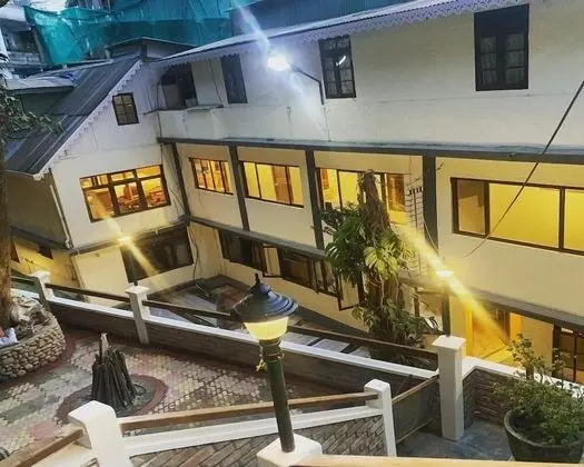 Sherpa International Heritage - Dış Mekan
