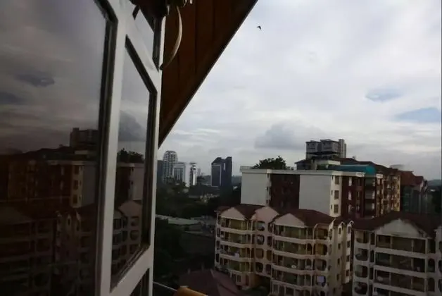 Sherry Homes Skyline Penthouse