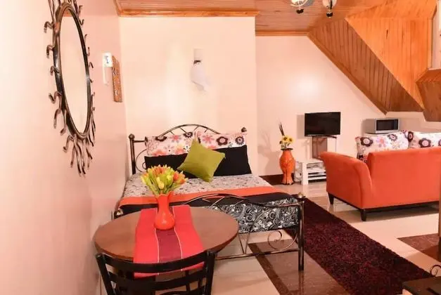 Sherry Homes Zuri Studio