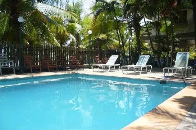 Hotel Sherwood - Havuz