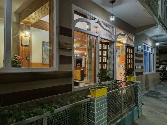 Shhandella Near Mall Road Manali