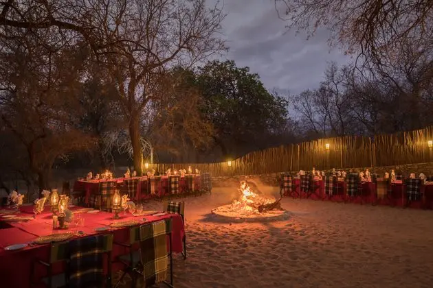 SHIDULI PRIVATE GAME LODGE - Yeme / İçme