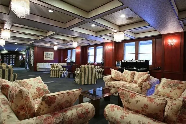 Shiga Palace Hotel - Lobi