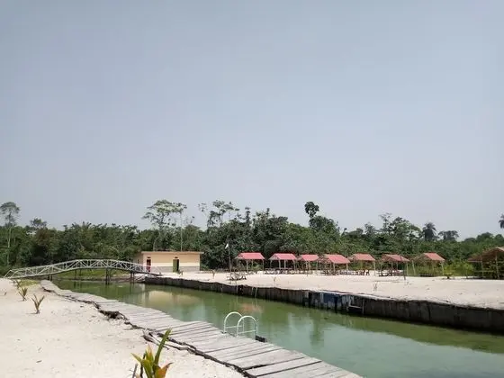 Shiloh Beach Resort and Apartment