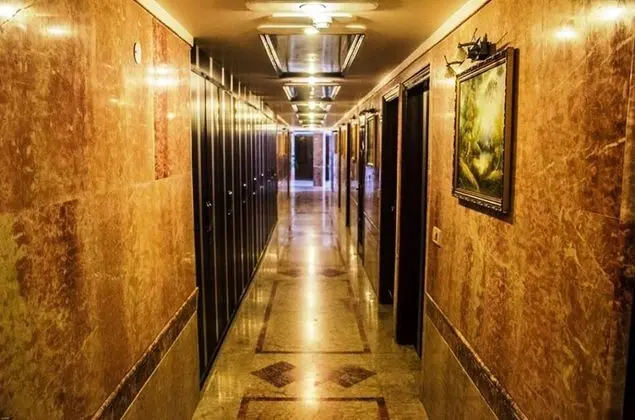 Hotel Shilton by Royal Collection - Lobi