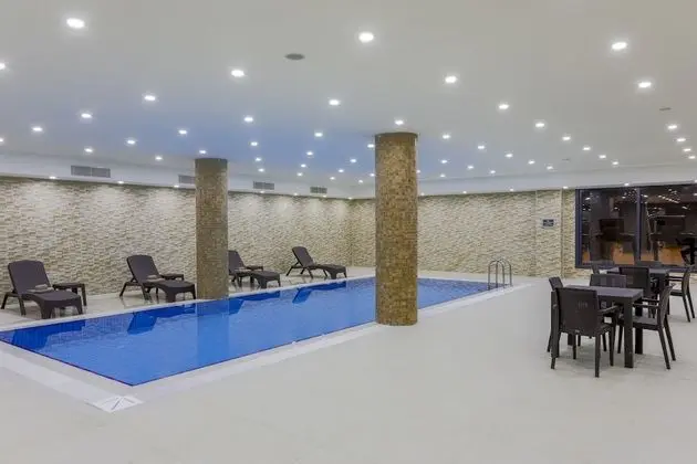 Shimall Hotel - Havuz