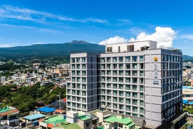 Shin Shin Hotel Cheonjiyeon - Dış Mekan
