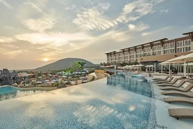 Shinhwa Jeju Shinhwa World Hotel & Resorts - Havuz