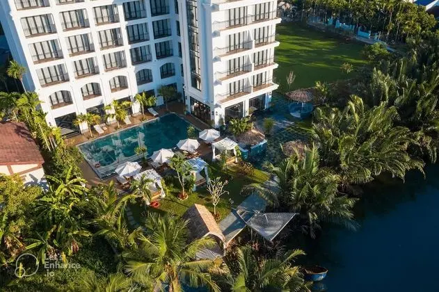 Shining Riverside Hoi An Boutique and Spa