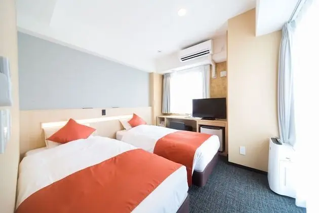 Shinsaibashi Higashi Crystal Hotel - Oda