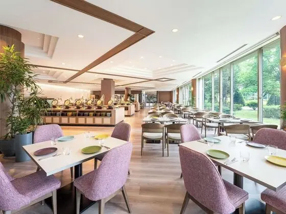 Shinshu-Matsushiro Royal Hotel 