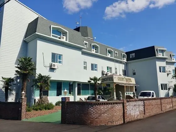 Shiny Hotel