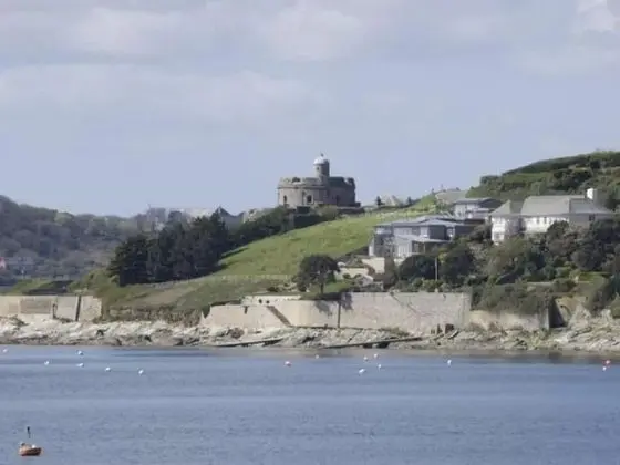 The Ship and Castle - Plaj