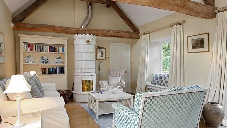 Shipton Cottage - Öne Çıkan Resim