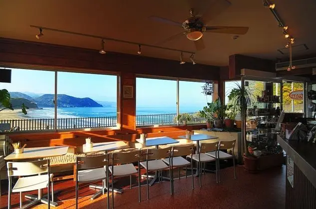 Shirahama Mariner