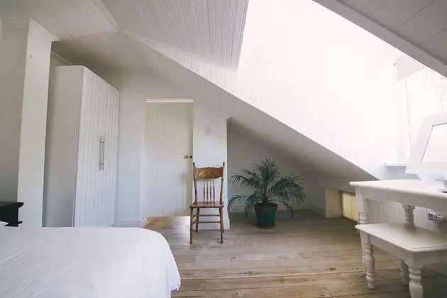 Shiraz Estate Villa & Studios - Oda