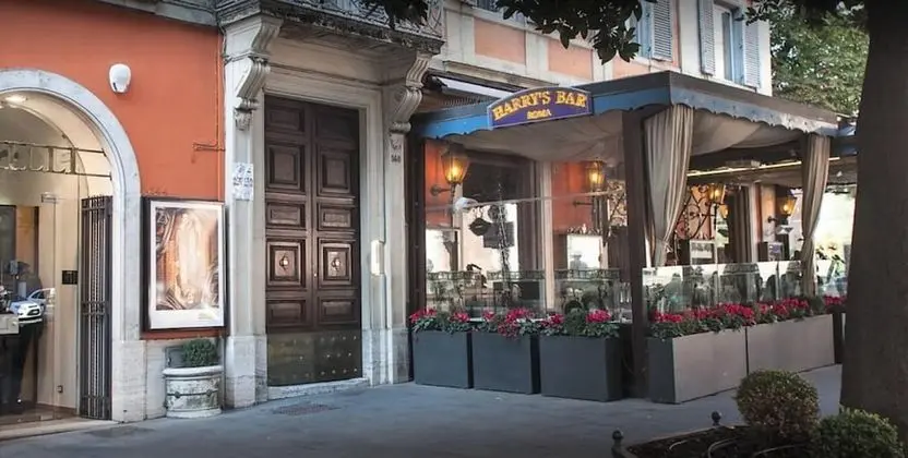 The Shire Hotel - Dış Mekan
