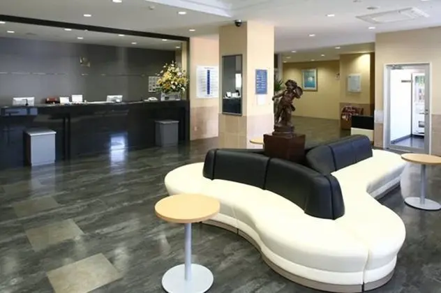 Shiroko Storia Hotel - Lobi
